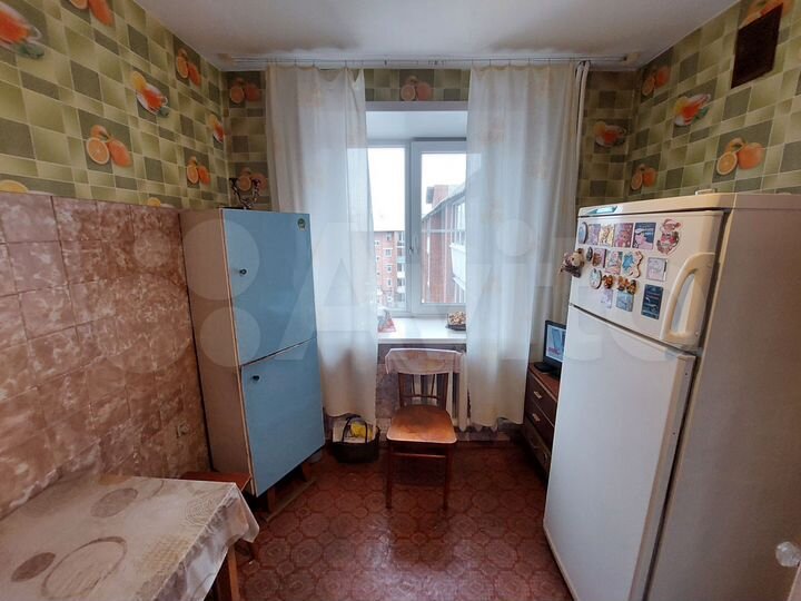 4-к. квартира, 85 м², 5/6 эт.