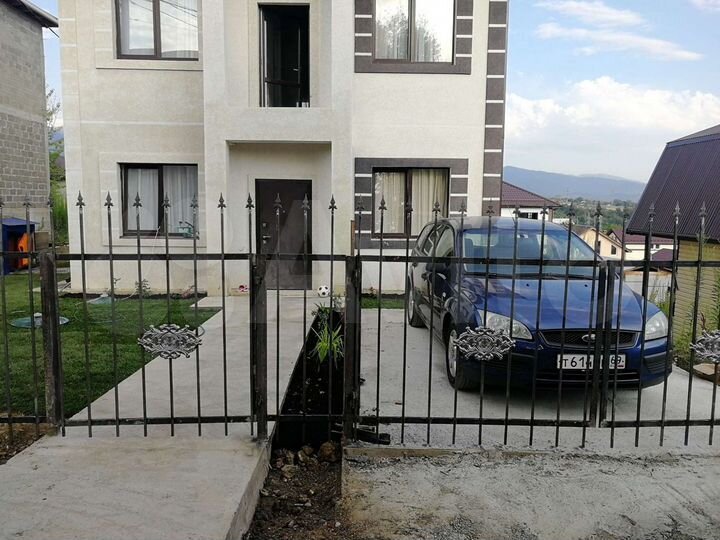 Коттедж 150 м² на участке 5 сот.