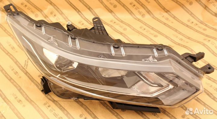 Фара правая nissan qashqai J11 2 рест 17-21