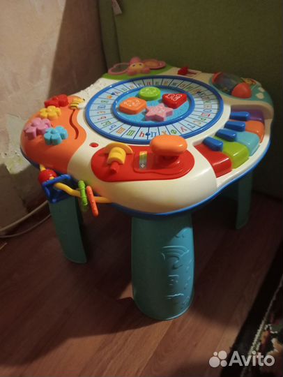 Развивающий стол