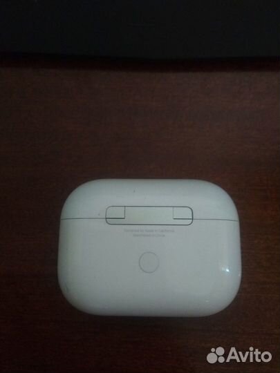 Airpods Pro кейс c левым наушником