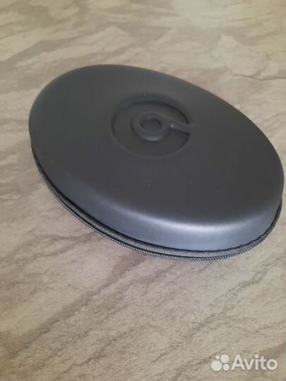 Жесткий чехол для наушников проводных