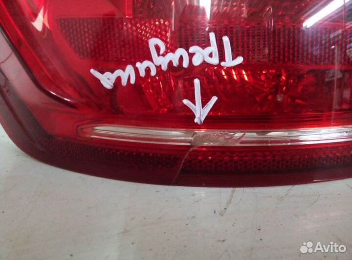 Левый задний фонарь Лада Веста