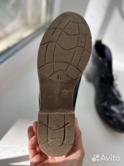 Лакированные туфли женские 40