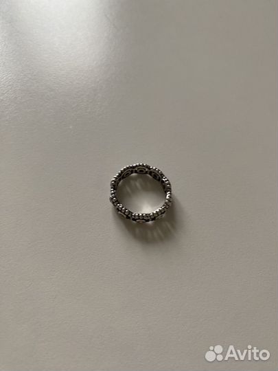 Серебряное кольцо Pandora