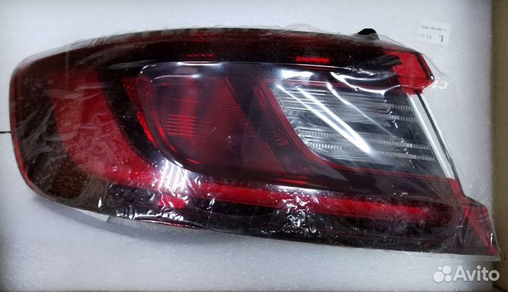 Фонарь задний левый наружный Arkana