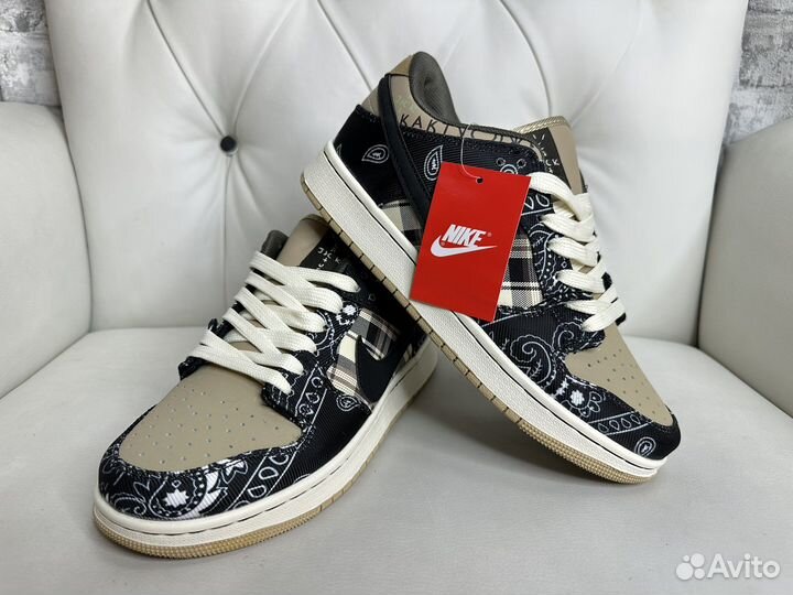 Кроссовки Nike Sb Dunk x Travis Scott Cactus Jack