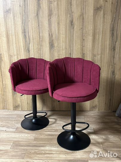 Стул высокий барный. Барный стул для визажиста