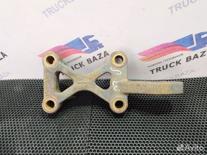 Кронштейн амортизатора заднего правый