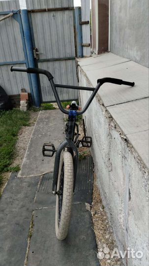 Продам велосипед BMX