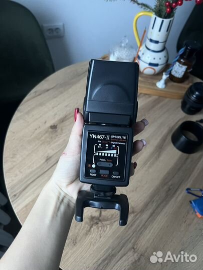 Вспышка yongnuo