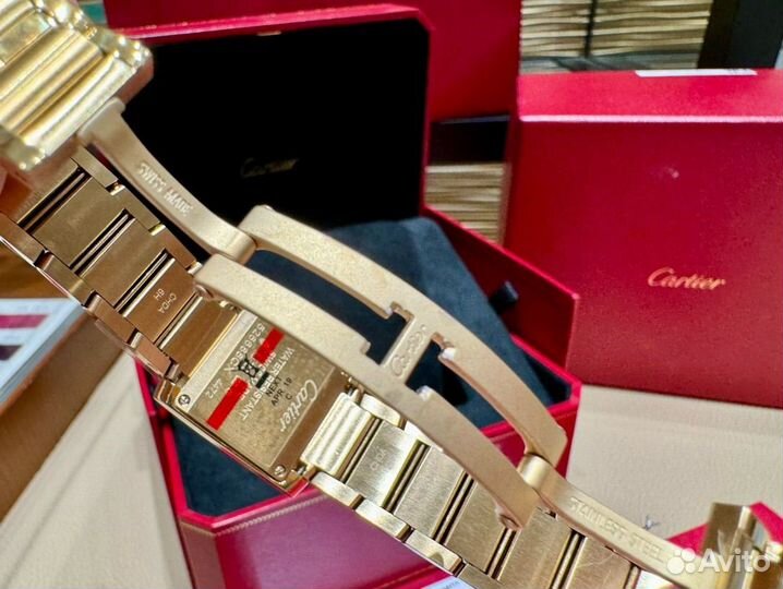 Часы Cartier Tank