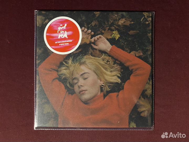 Girl In Red «We Fell In Love In October» (colour)