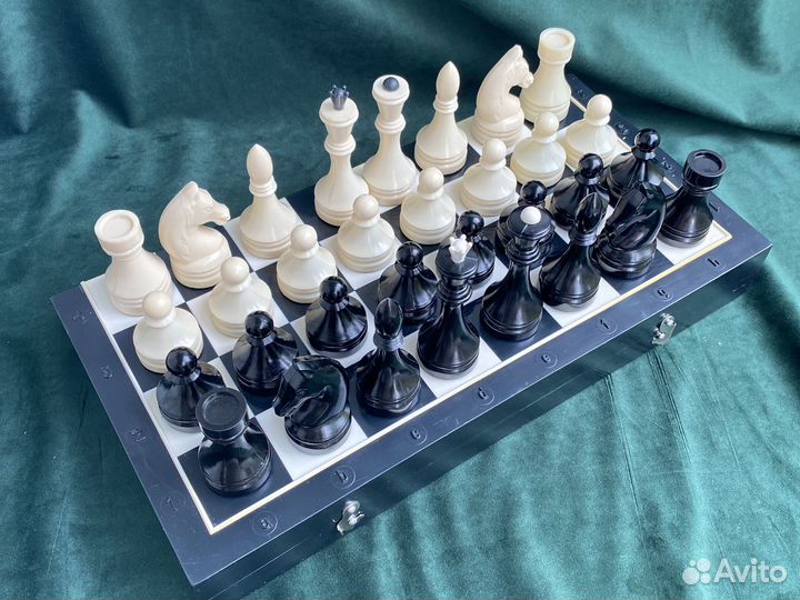 Шахматы СССР карболитовые №26
