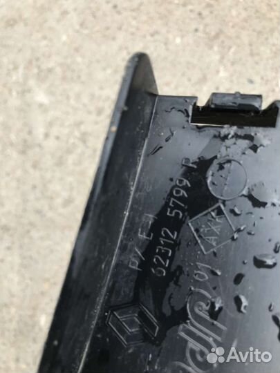 Воздуховод радиатора правый Renault Logan 2