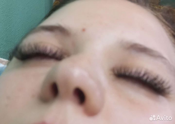 Наращивание ресниц на дому