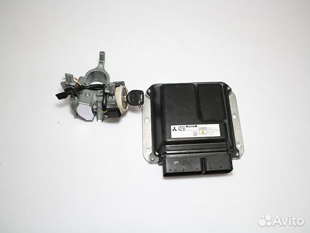Блок управления двигателем Mitsubishi L200
