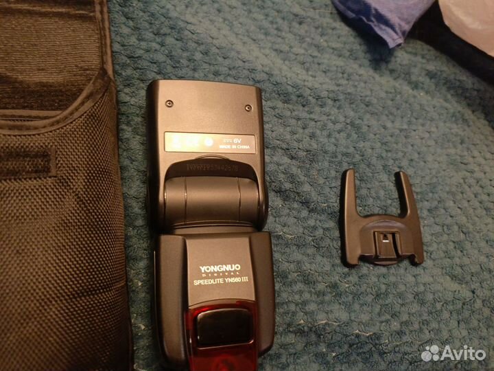 Вспышка камеры Фотовспышка Speedlite YN-560 III