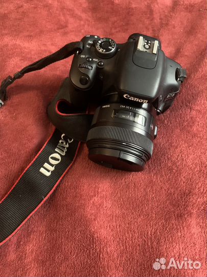 Зеркальный фотоаппарат canon 600d