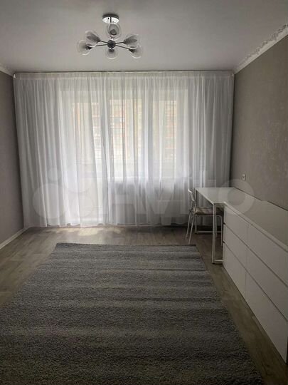 2-к. квартира, 62 м², 4/9 эт.