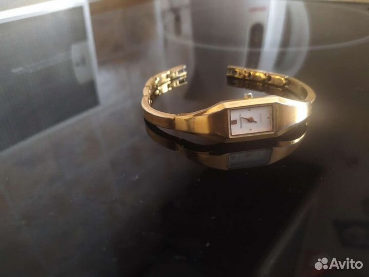 Часы Romanson