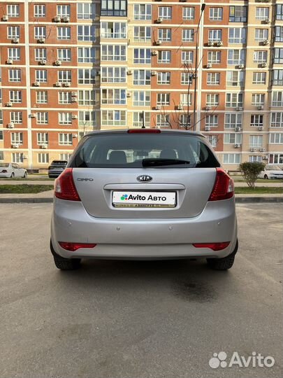 Kia Ceed 1.6 AT, 2011, 127 700 км