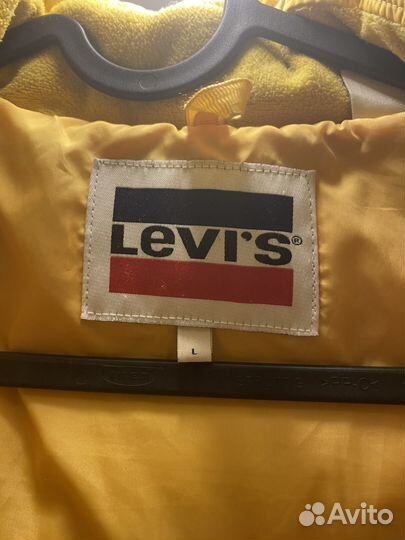 Пуховик женский levis