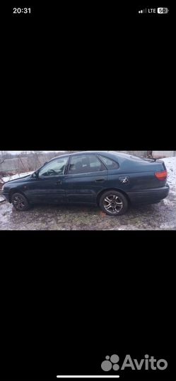 Toyota carina e st190