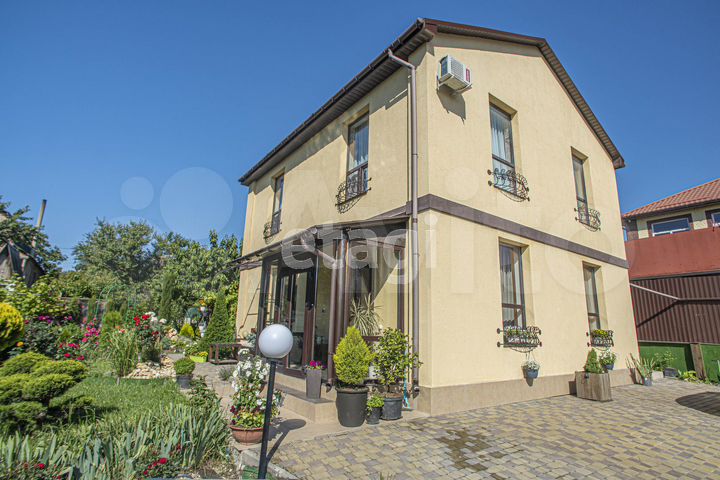 Дом 128 м² на участке 5,2 сот.