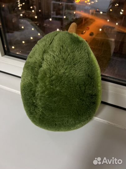 Мягкая игрушка авокадо