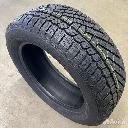 Gislaved Soft Frost 200 205/50 R17 93T