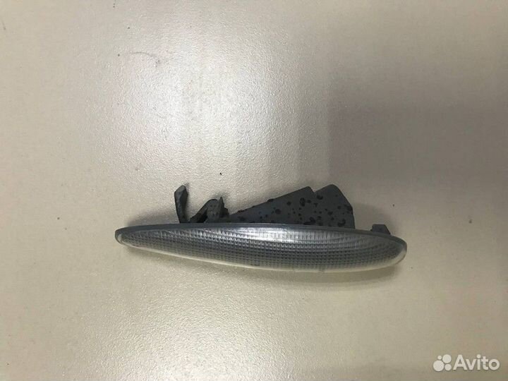 Повторитель указателя поворота Fiat Albea