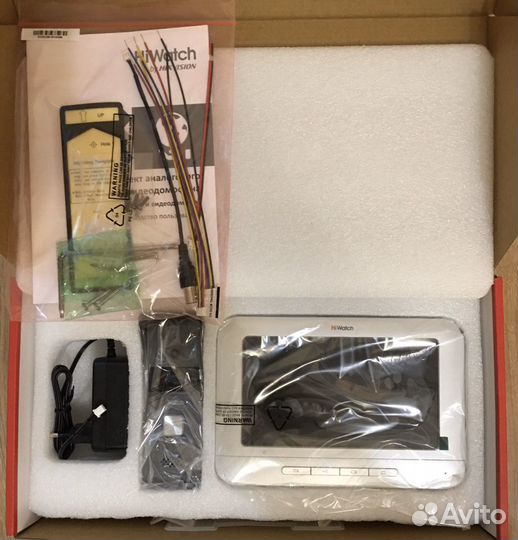 Видеодомофон Hiwatch и вызывная панель комплект