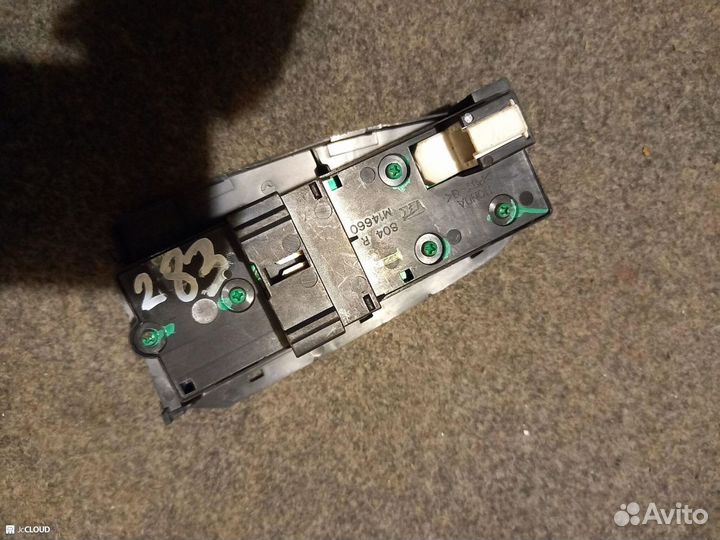 Блок упр. стеклоподьемниками на honda civic EK3