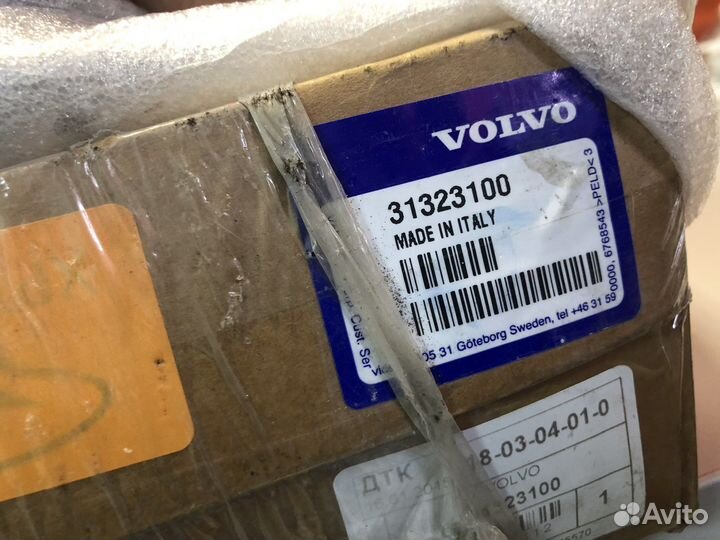 Решетка радиатора volvo S60 R design 11