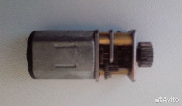 Микромотор с редуктором HFF-N20-06335