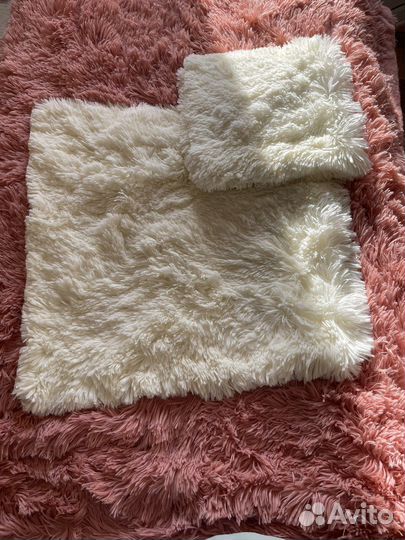 Покрывало и наволочки новые