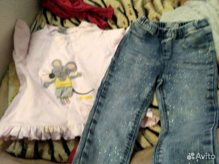 Вещи на девочку отдам