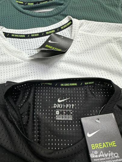 Спортивная футболка Nike Dri-Fit для тренировок