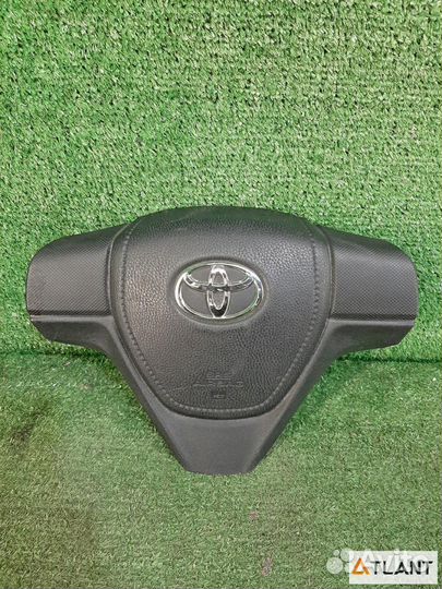 Airbag водительский toyota axio