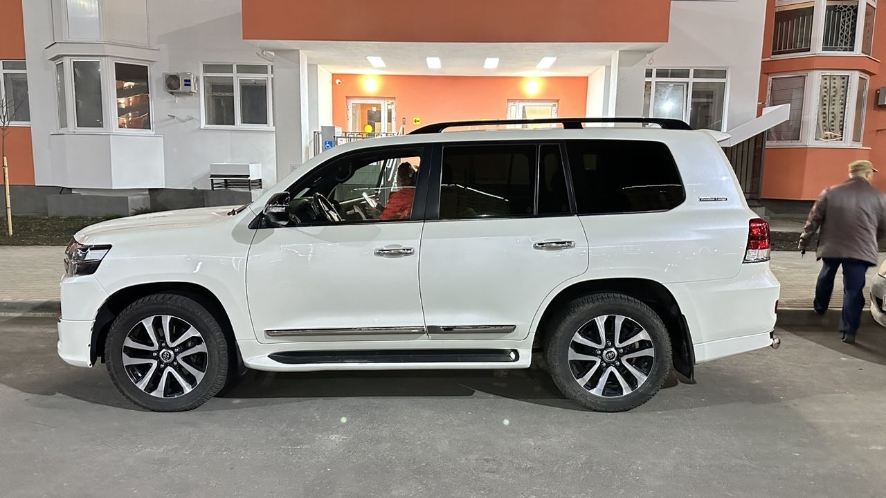 Toyota Land Cruiser: фото владельца