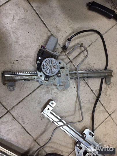 Стеклоподъемник Uaz Patriot змз 51432