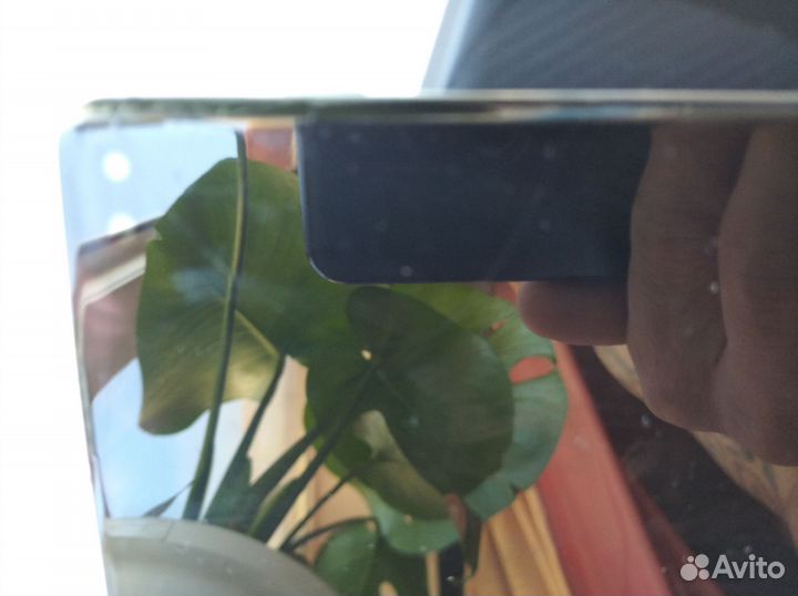 Samsung Galaxy S10+, 8/128 ГБ