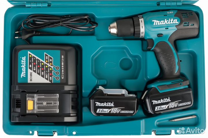 Шуруповерт Makita 453 RFE