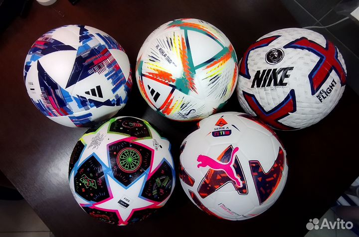 Футбольный мяч adidas лига чемпионов 2023