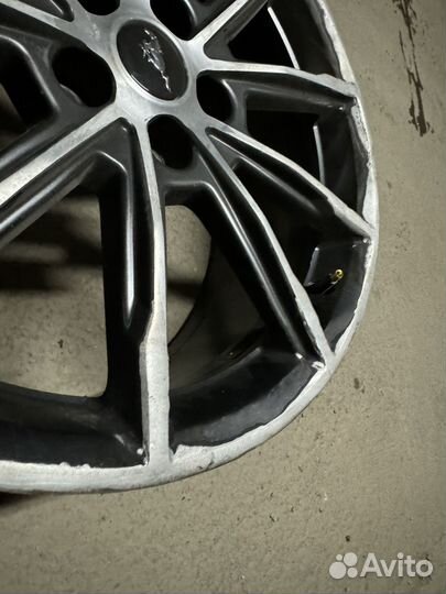 Диск ford mustang r19