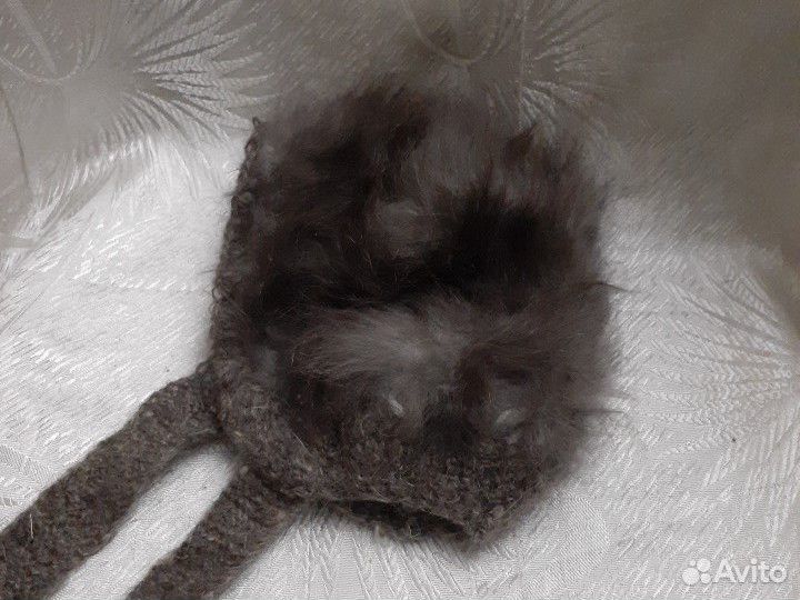 Пуховые шапочки на девочку