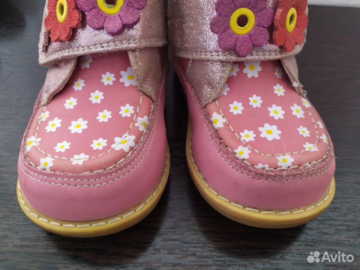 Ботинки для девочки. Сказка