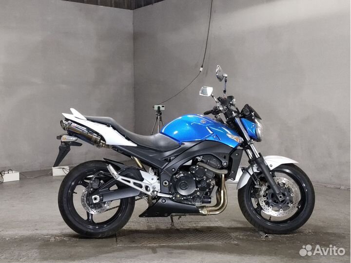 Suzuki GSR400 043087