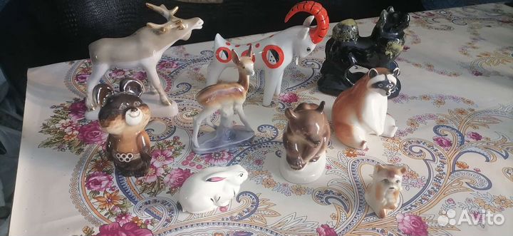 Фарфоровые статуэтки